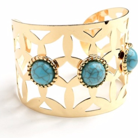 BOHO CUFF BRACELET - Picture 3 of 3